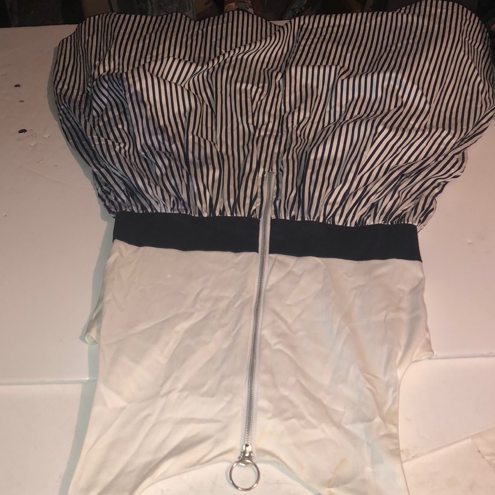 Dress - Picture 3 of 4